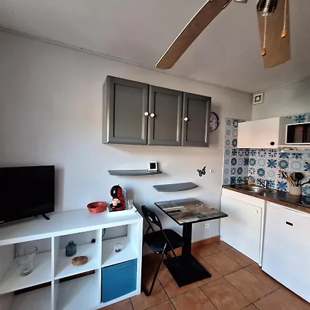 Curistes Et Touristes Διαμέρισμα Lamalou-les-Bains